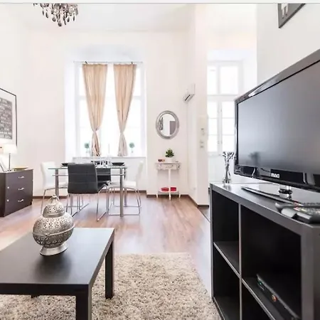 Апартаменты Danube Riverside Luxury *